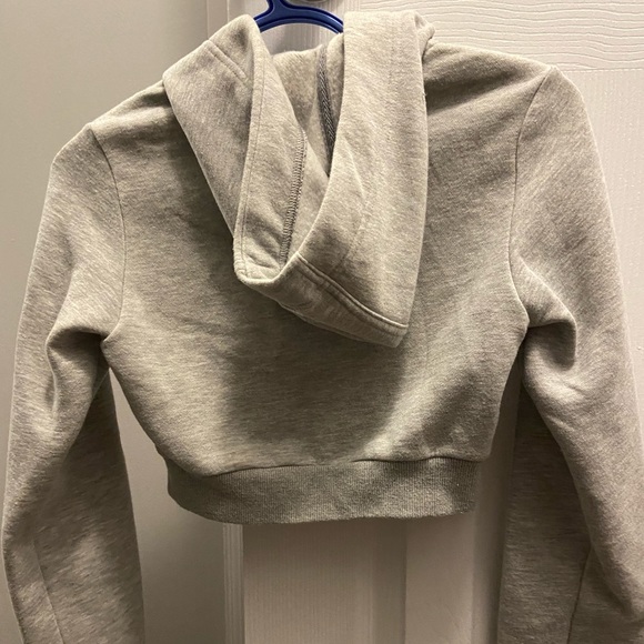 Adidas grey crop top hoodie - Picture 2 of 4